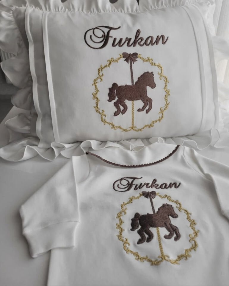 İsimli Vintage Atlı Karınca Nakışlı Erkek Bebek Tulumu