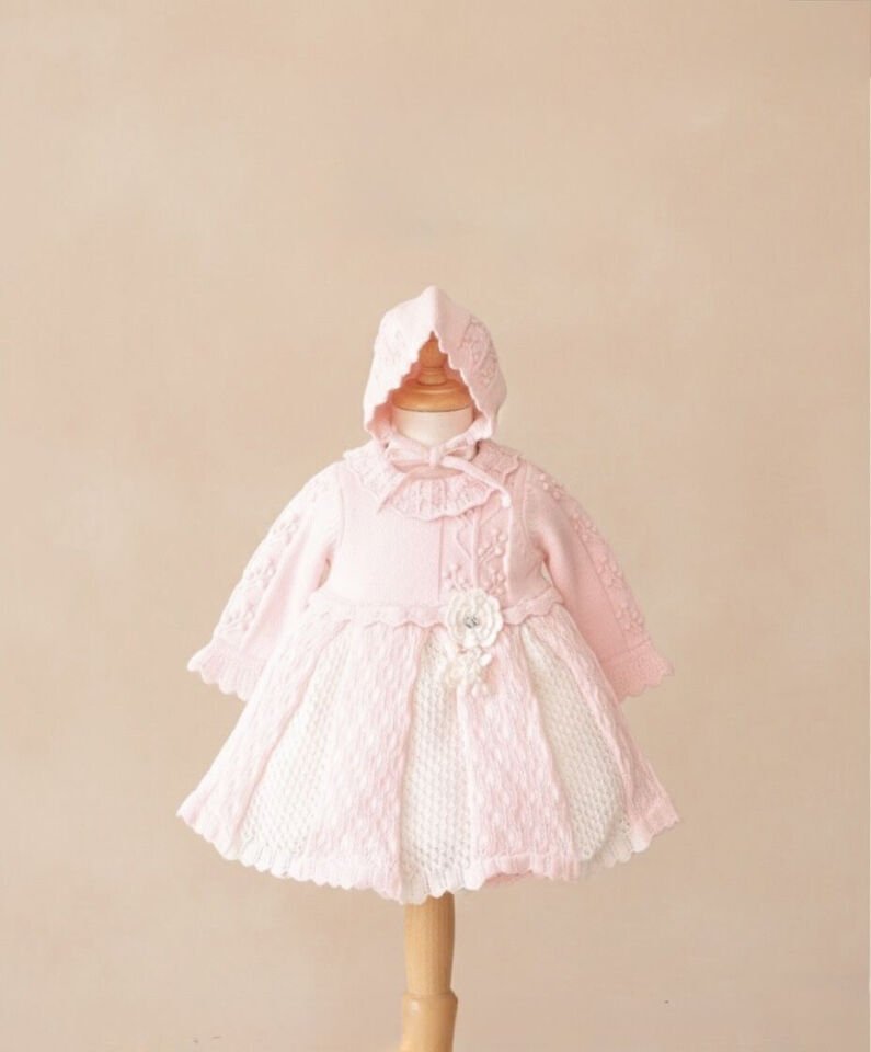 Pembe örgü pamuklu kız bebek elbisesi